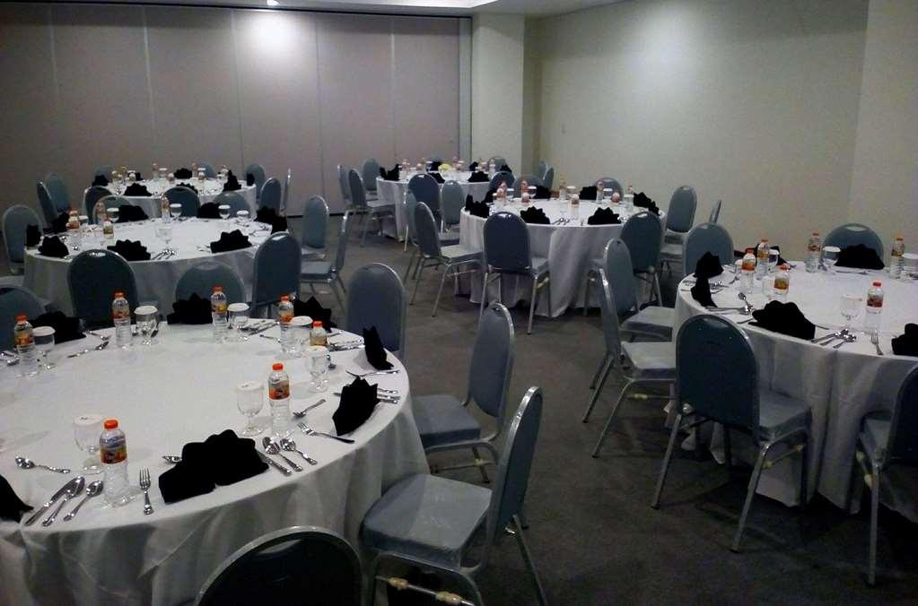M Hotel Sorong Facilities photo